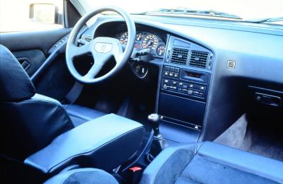 PEUGEOT 405 T16