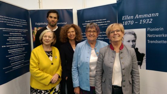 Frauenbund Diskussionsrunde Messe Die 66 2018.jpg