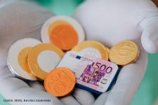 ARAG Experten warnen vor Falschgeld