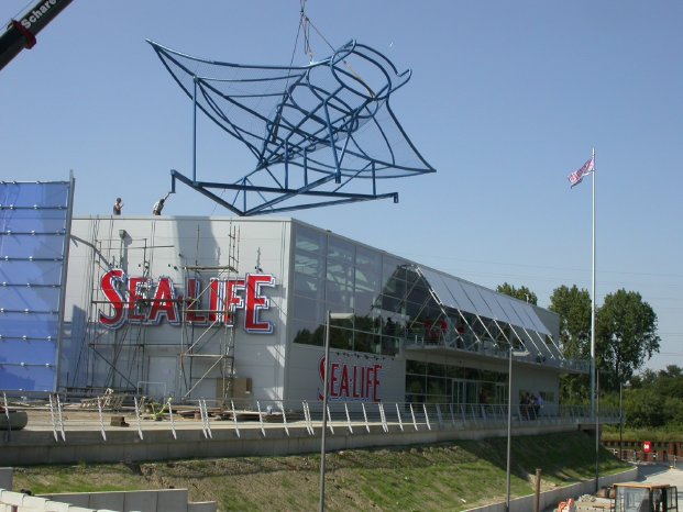 Startschuss des Baus des SEA LIFE Oberhausen 2004.JPG