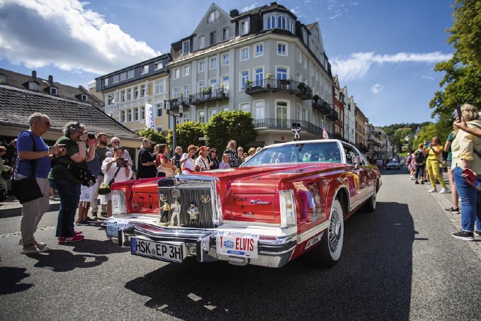Cadillac_Parade_European_Elvis_Festival.jpg
