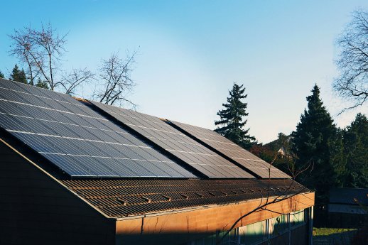 69-Stadtwerke-Schweinfurt-bauen-Photovoltaikanlagen-auf-Dächern-weiter-aus.jpg