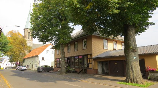 ND Linden Marktstraße Ulrichstein Jost.JPG