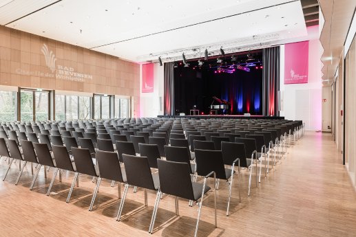 Großer Saal Kurhaus Bad Bevensen (c) BBM Markus Tiemann.jpg