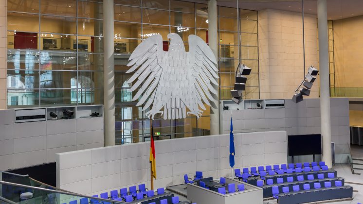 Bundestag_Istock_christian Ader.jpg