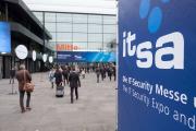 Mit einer Rekordbeteiligung von rund 700 Ausstellern, 11 Prozent mehr als 2017, war die „it-sa“ auf der Nürnberger Messe jetzt im Oktober Gastgeber für die, gemessen an der Zahl der Unternehmen und Experten, größte IT-Sicherheitsmesse weltweit / Foto: obx-news/NürnbergMesse