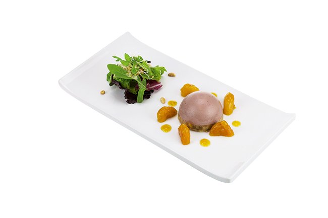 Sander Gourmet_1_Dome von getrüffelter Gänseleber mit Aprikosenragout und Balttsalaten.jpg