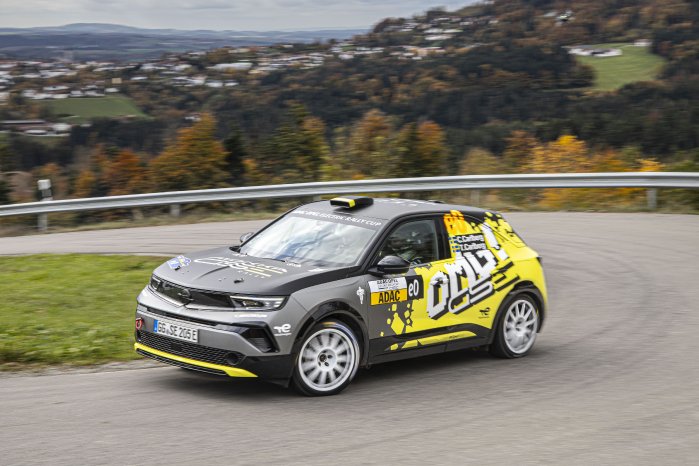 OpelMokkaGSERally (3).jpg