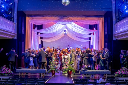 03_31._Theaterball_2025_Foto_Dirk_Rückschloß.jpg