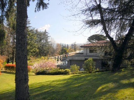 LE_pio_Ramazzotti_Park.jpg