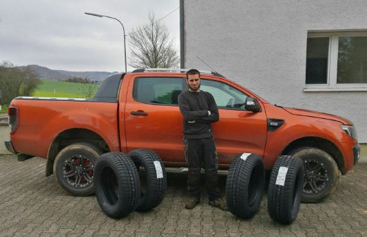 Zweiter Sieger der Tirendo Tyre Challenge_Chris Wäger aus der Saarland.jpg