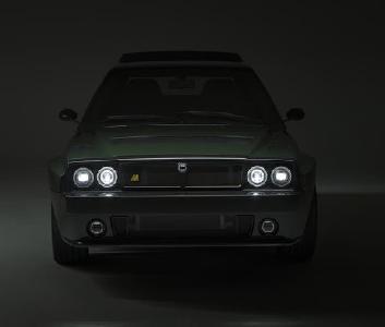 Der Automobili Amos Lancia Delta Futurista ist ein Kraftpaket. das verdeutlicht nicht zuletzt die auffällige rote Starttaste, versehen mit einem Raketensymbol