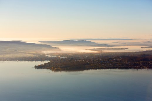 Bodensee-Untersee-Nebel-Luftbild-01_Copyright_MTK-Achim-Mende.jpg