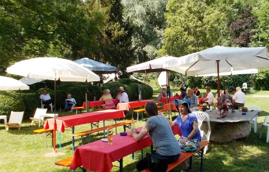 Biergarten, Birkenried-PR.jpg