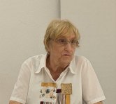 Hannah Zakhari beim Vortrag im Haus der Heimat des Landes Baden-Württemberg in Stuttgart.