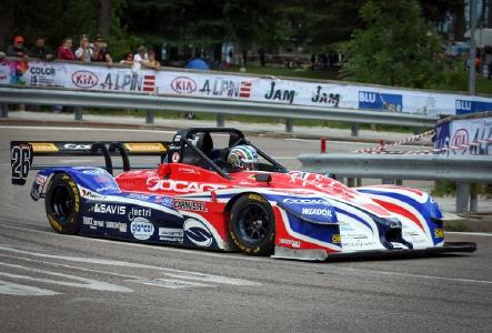 Simone Faggioli gewann zum achten Mal in Folge den Berg-Klassiker von Trento auf dem Monte Bondone