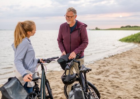 Radfahren am Wasser.jpg