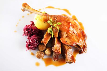 SANDER Gourmet: Geschmorte Gänsekeule