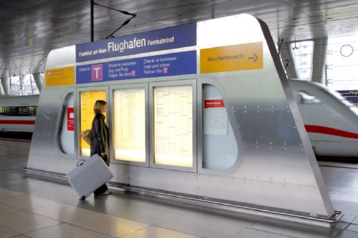 DB_RailFly_Frankfurt Flughafen_750x500_300dpi_(c) Deutsche Bahn AG_Anette Koch.jpg