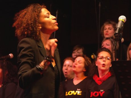 Isabelle Siyou, seeyou_singers.jpg