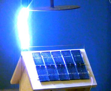 Versuchsaufbau zur Untersuchung: Schadensumfang von Photovoltaikanlagen im Falle von Blitzeinschlägen (Foto:h_da)