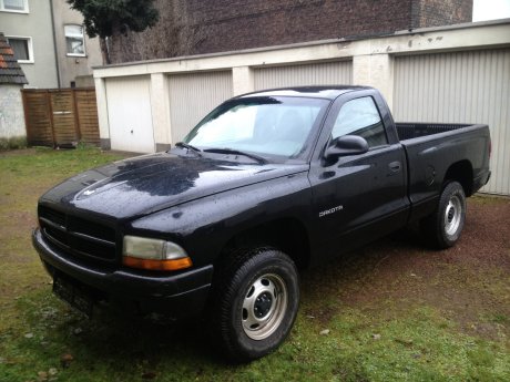 Zuverlässige Autoentsorgung mit kostenloser Abholung in Ihrer Nähe Ihr erfahrener Partner für Au.JPG