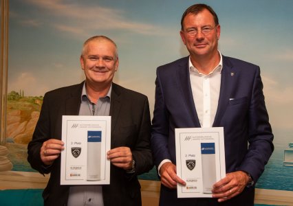 PEUGEOT belegt beim Triple A Award den 2. Platz.