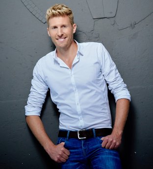 MAXIMILIAN ARLAND_5_Credit_German_Popp.jpg