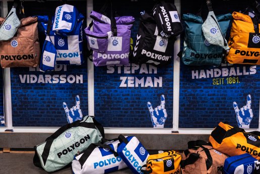 Merch 01_Foto Jona Kemper SPONTENT.jpg