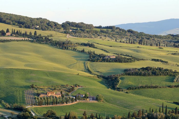 Val d`Orcia im Abendlicht - Toskana.jpg