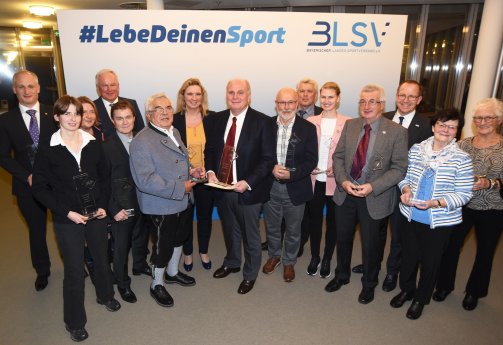 Preisträger BLSV-Ehrenamtspreis 2019.jpg