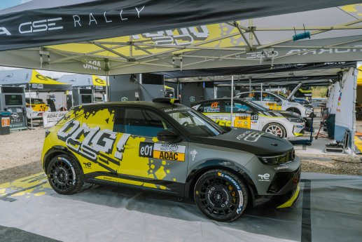OpelMokkaGSERallyEinneuerStarimelektrischenRallyesport.jpg