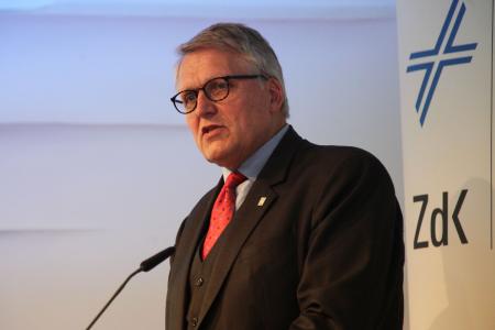 Prof. Dr. Thomas Sternberg