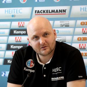 HC Erlangen-Trainer Eyjolfsson "Da brauchen wir auch die Fans in der Arena" (Foto: HJKrieg, Erlangen)