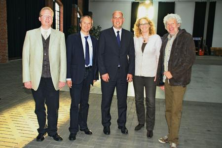 Das neue Leitungsgremium am Campus Lingen (v.l.): Professor Michael Ryba, Professor Wolfgang Arens-Fischer, Professor Frank Blümel, Professorin Dagmar Schütte und Professor Bernd Ruping