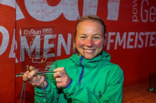 Deutsche Firmenlaufmeisterin_Regina Högl.jpg