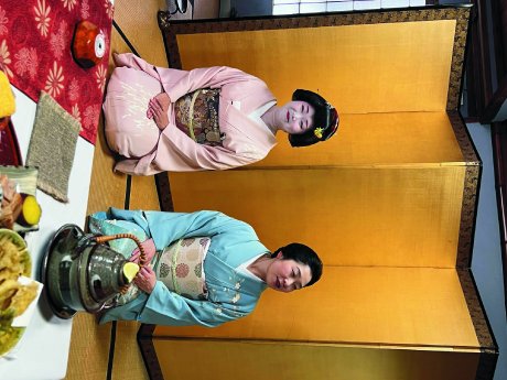 Japan Geisha_©KR-Karawane.jpg