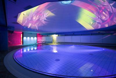 Liquid Sound Tempel in der Toskana Therme Bad Schandau, Foto: Fouad Vollmer Werbeagentur