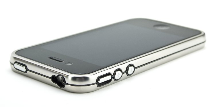 xqisit - iPhone-Rahmen - iVest Aluminium 2.0 - silber.jpg