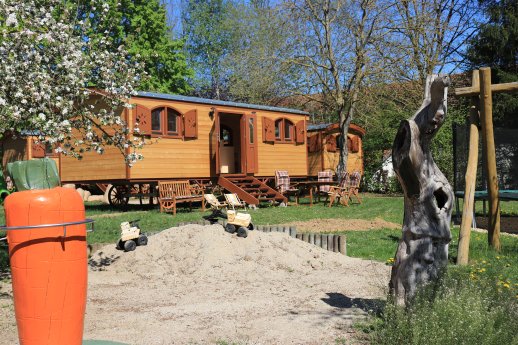 Nostalgiewägen Süd Kinderspielplatz IMG_1629.JPG