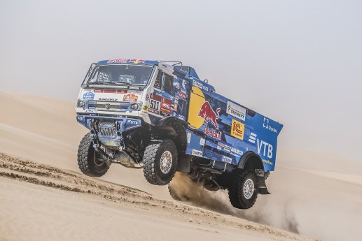 VORSCHAU_Goodyear_KAMAZ-master Dakar 2020.jpg
