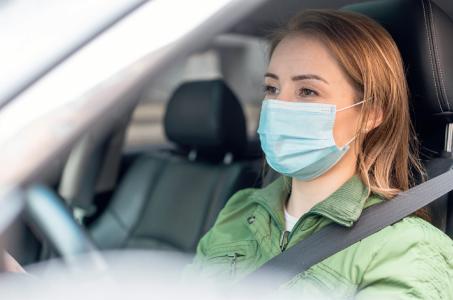 Maske am Steuer - verboten oder gar Pflicht?