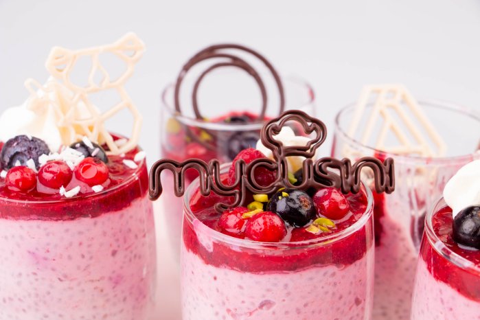 Dessert rot mit mycusini Logo .jpg