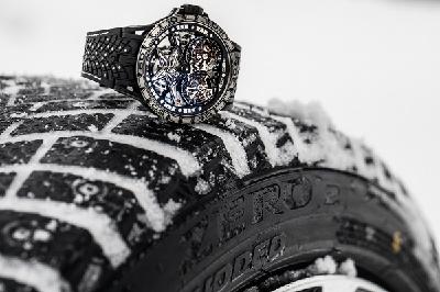 Der Pirelli ICE ZERO 2 inspirierte Roger Dubuis zur 'Beschlagen Uhr'