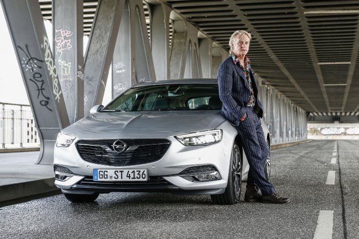 Opel-Insignia-Grand-Sport-508361.jpg