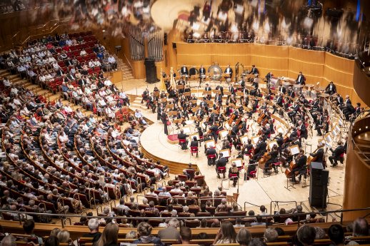Guerzenich-Orchester_Koeln_1__c__Holger_Talinski.webp