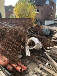 Irgendwann kommt auch der Zeitpunkt, an dem Sie sich von Ihrem angesammelten Schrott und Metall verabschieden müssen