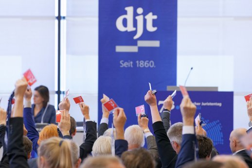 74. Deutscher Juristentag -(c)-djt I Andreas Burkhardt.jpg