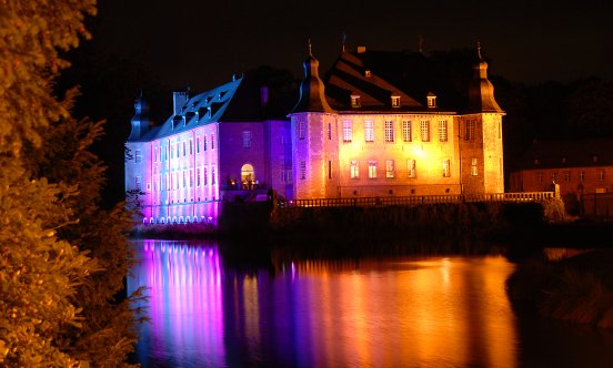 illumina Schloss Dyck.jpg