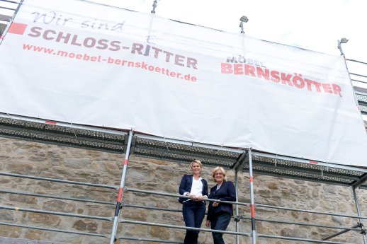 Schloss-Retter-Banner Bernskötter.jpg